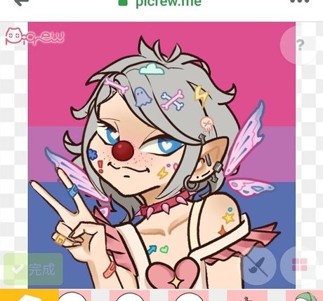 金髪の顔射オンリーファンズ 美しい 写真