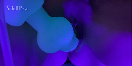 角質の女の子オンリーファンズ ポルノ 写真