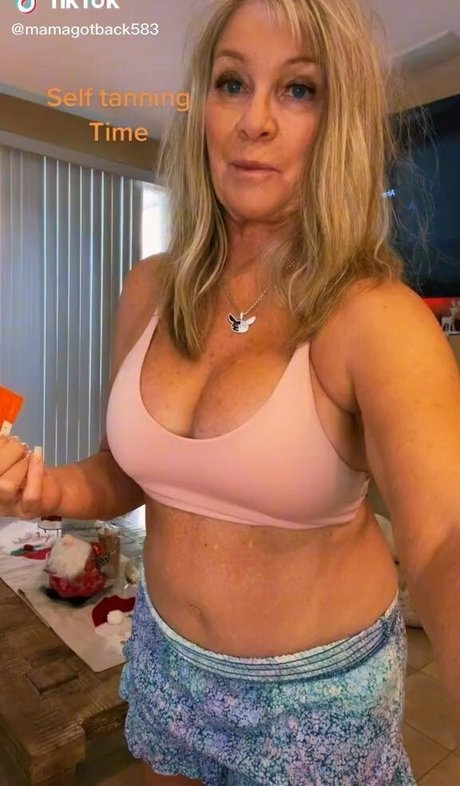 Lenna Paytas セックススター 写真