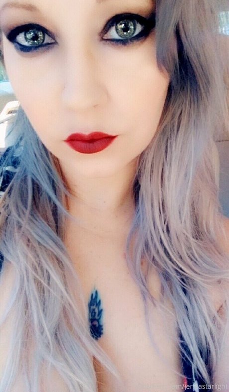 パンツを食い込ませるオンリーファンズ 美しい 写真