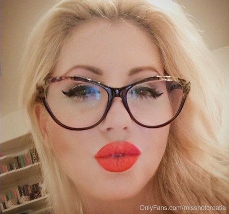 巨大ディルドオンリーファンズ セクシー ギャラリー