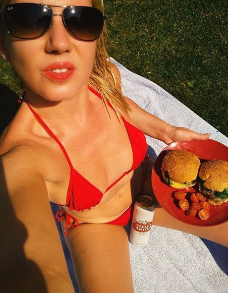 misshotcroatia アートスター 写真