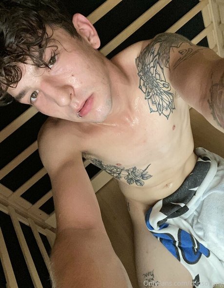 タンオンリーファン 無料セックス 画像