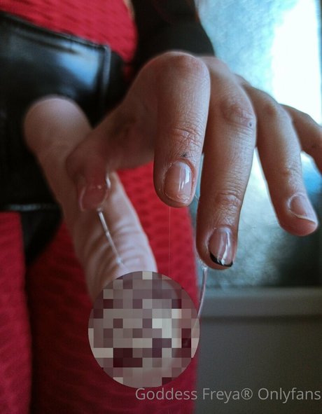 年配の熟女オンリーファンズ 無料セクシー 画像