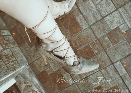 アマチュア寝取られオンリーファンズ 可愛い 写真