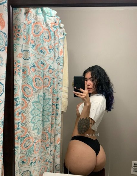 足いじめ オンリーファンズ えろ 写真