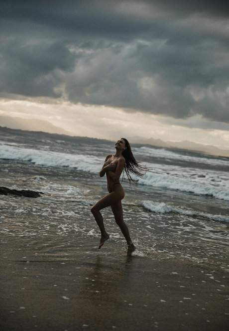 Sjana Elise Earp 可愛いモデル 写真