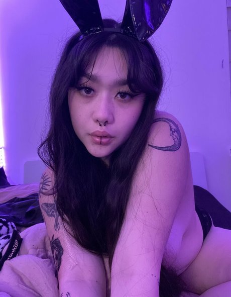 熟女のおっぱいオンリーファンズ アートポルノ 写真