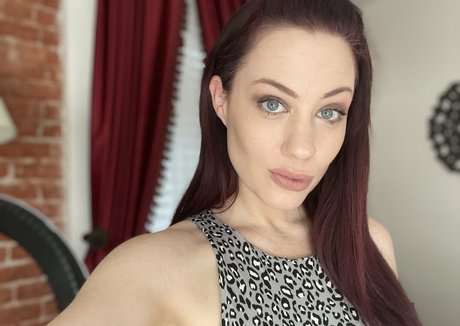 asmrマッサージオンリーファンズ 無料セクシー 写真