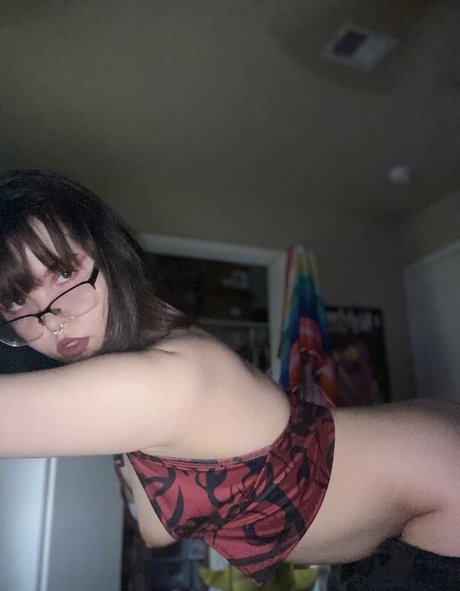 フェラチオ ティーン オンリーファンズ アダルト 画像