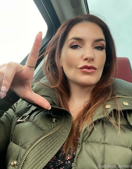 タトゥーオンリーファン HD 写真