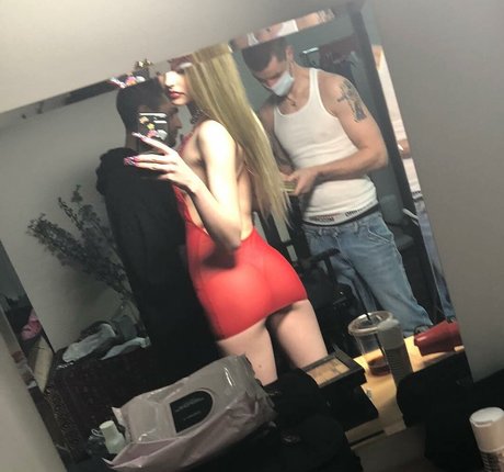 フィリピン人オンリーファンズ 無料アダルト 写真