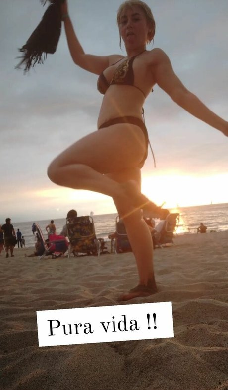 プッシー尻オンリーファンズ 美しいヌード 写真