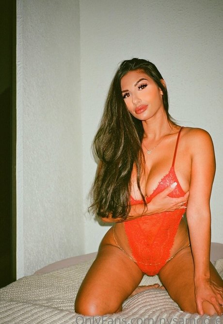 アナル乱交オンリーファンズ エロ 写真