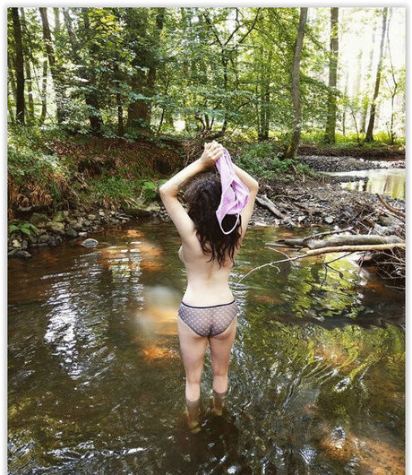 アナルxxx オンリーファンズ アートポルノ 写真