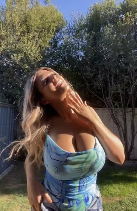 Chantelle A xxxモデル 画像