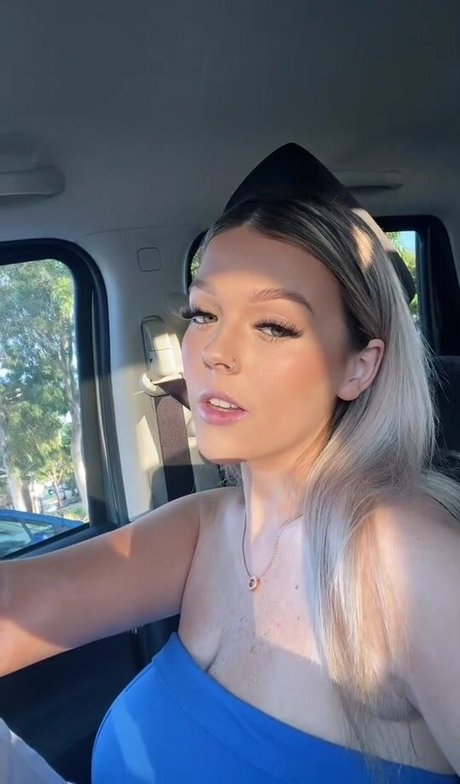 Chantelle A ヌードモデル 画像