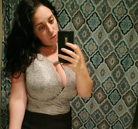 クソ野郎オンリーファンズ 可愛い 画像