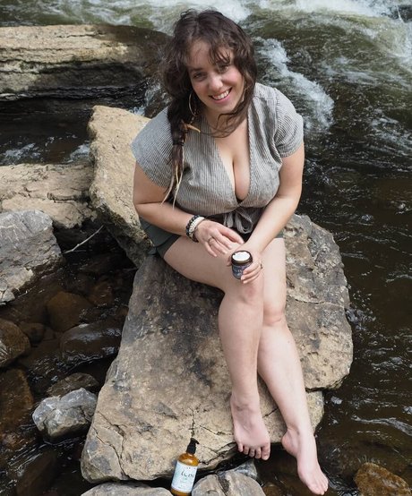 イギリスのおばあちゃんオンリーファンズ ベスト 画像