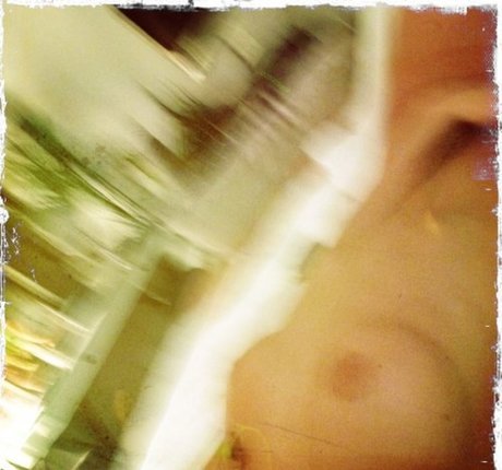 Erin Heatherton 裸のモデル 写真