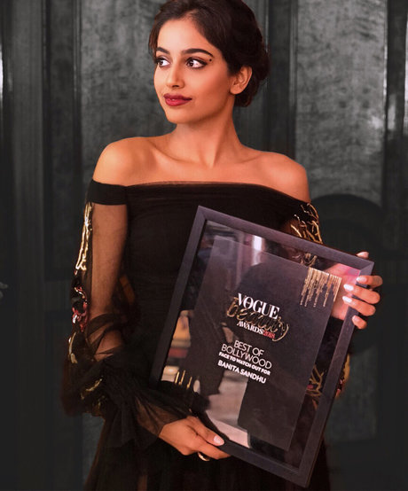 Banita Sandhu xxx女優 アーカイブ