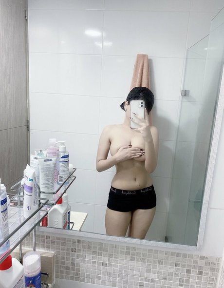 Xnydoe ポルノスター 独占 ギャラリー