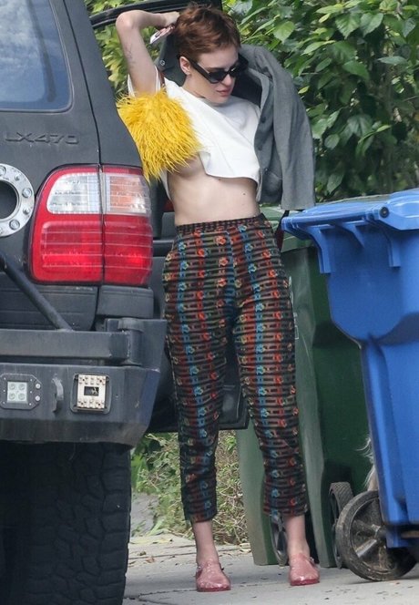 曲線美のxxx オンリーファンズ xxx 写真