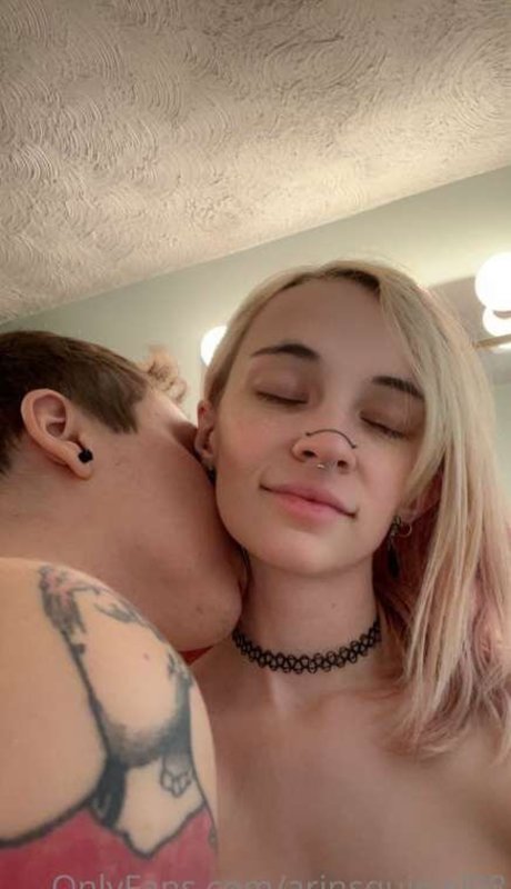 Arin Squirrel98 高品質モデル 写真