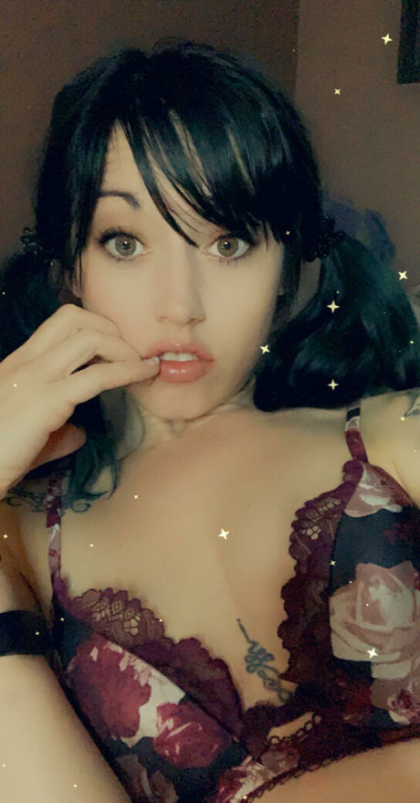 Altaluna ホットなモデル 写真