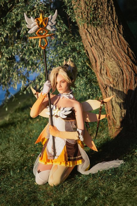 曲線美の女の子オンリーファンズ ポルノ 写真