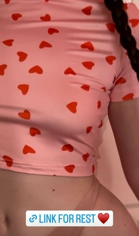 Elizabeth Finis ポルノスター ホット 画像