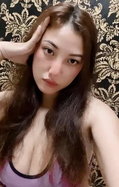 Darlene Adrienne 完璧な女優 画像