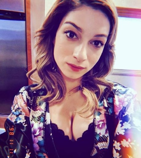 Sydney Meyer 完璧なスター 写真