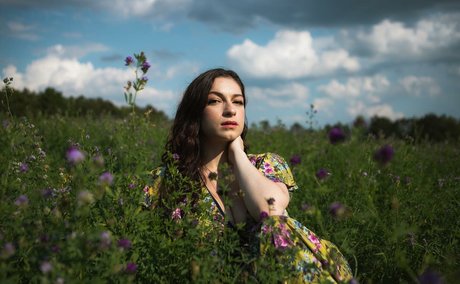 ぽっちゃりブルネットオンリーファンズ ホットポルノ 写真