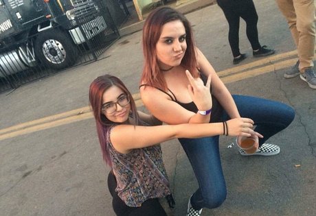 フェラチオ ティーン オンリーファンズ 無料ポルノ 写真