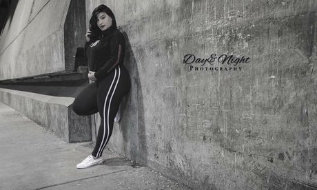 Kim burleey ポルノスター 無料 写真