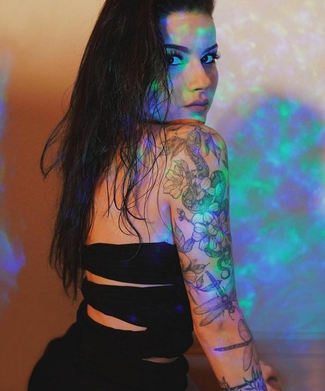 Ayliner 最高のスター 写真