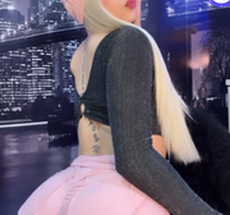 巨尻熟女オンリーファンズ HD 写真