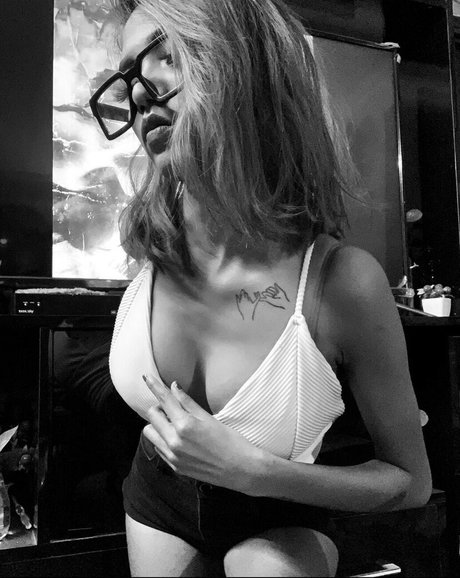 Akansha Laida 最高のモデル アーカイブ