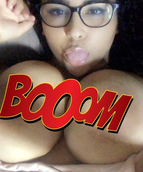 Leishla Gomez XXXモデル アーカイブ