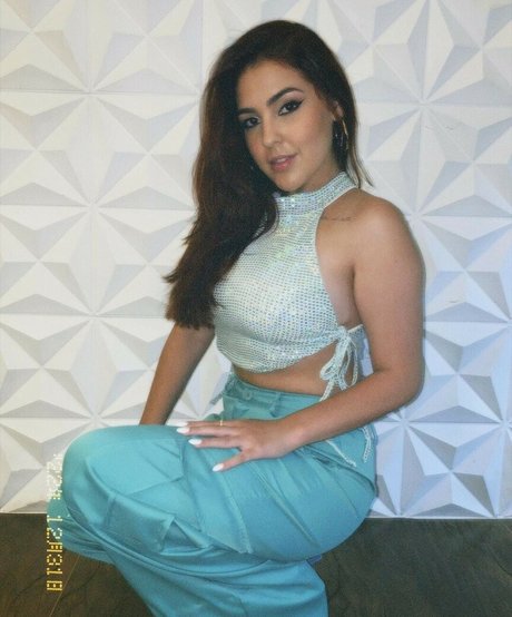 Ana Zimerman ポルノスター 無料 写真