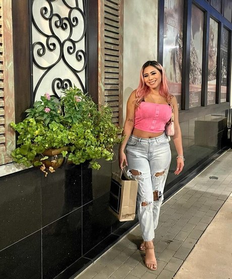 lerma britney エロティックモデル 画像