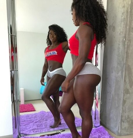 Iamnayfit アダルトスター ギャラリー