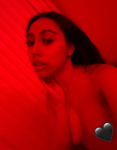 ivyyleaguebitxh ポルノスター エロティック ギャラリー