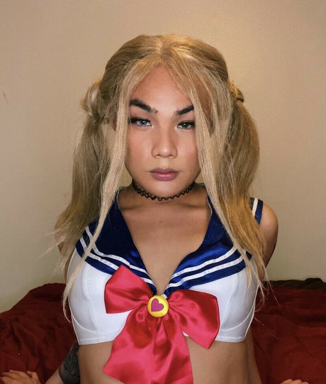 Asianahunee 美しいスター 写真