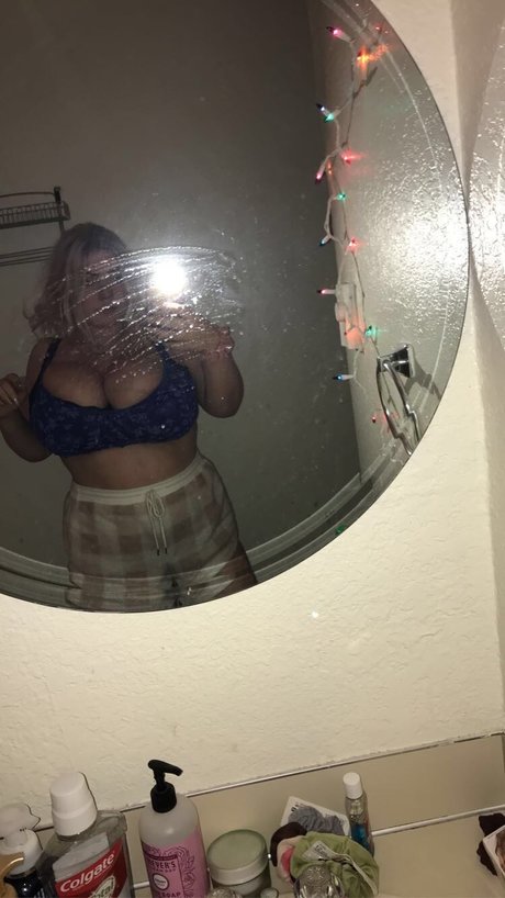 カップルのオンリーファンズ アートxxx 写真