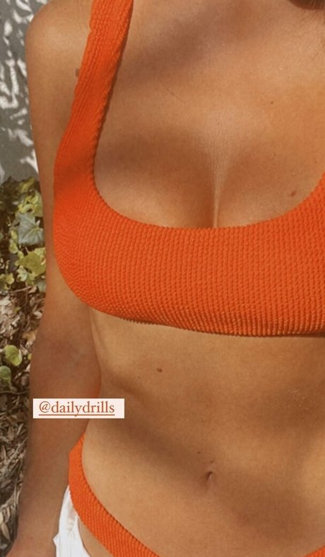 Alyssa Lynch 裸のポルノスター 写真