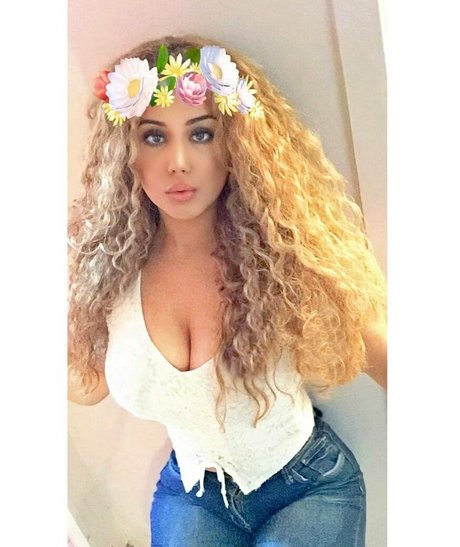 sarabahrami_ 最高のモデル 画像