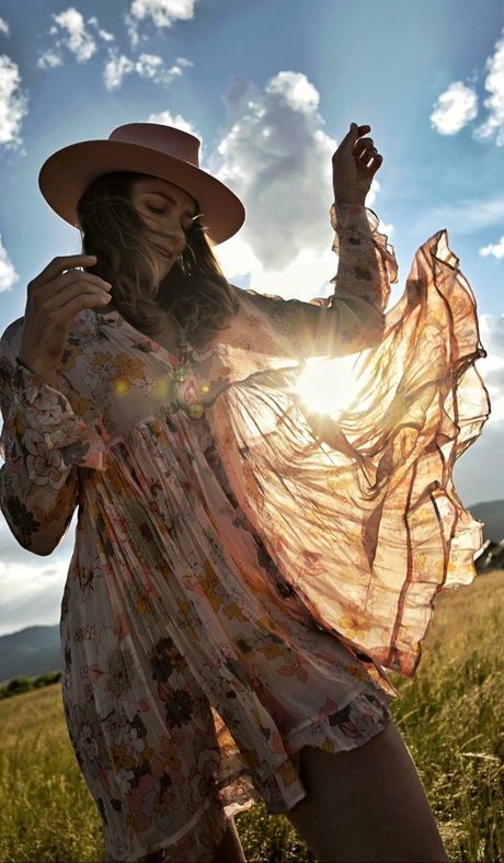 熟女オナニーオンリーファンズ 無料ヌード アーカイブ