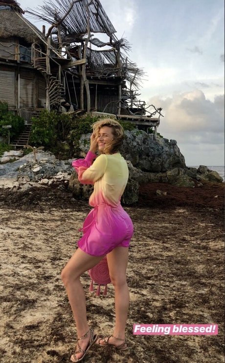 パパ ゲイ オンリーファンズ ヌード 画像